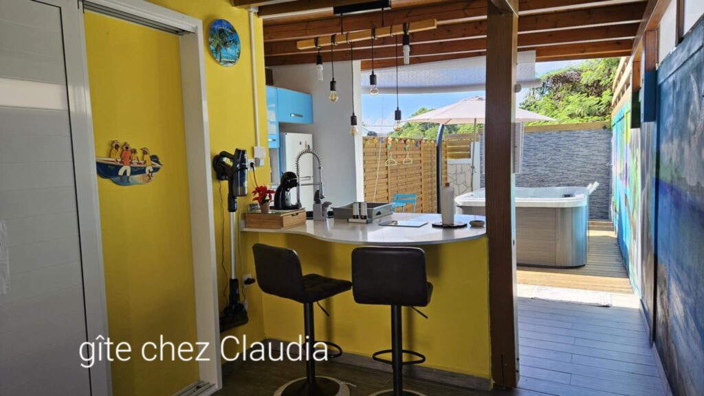 Cuisine équipée Gîte chez Claudia Saint-Francois Guadeloupe
