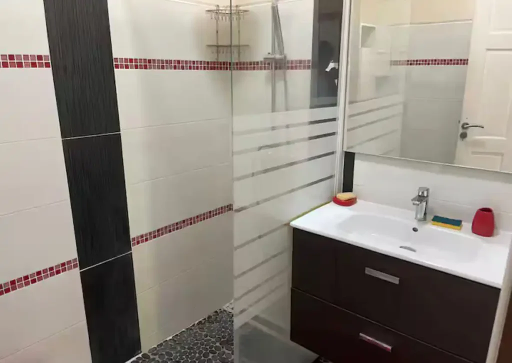Salle de Bain de la Villa Couleuvre à Deshaies Guadeloupe