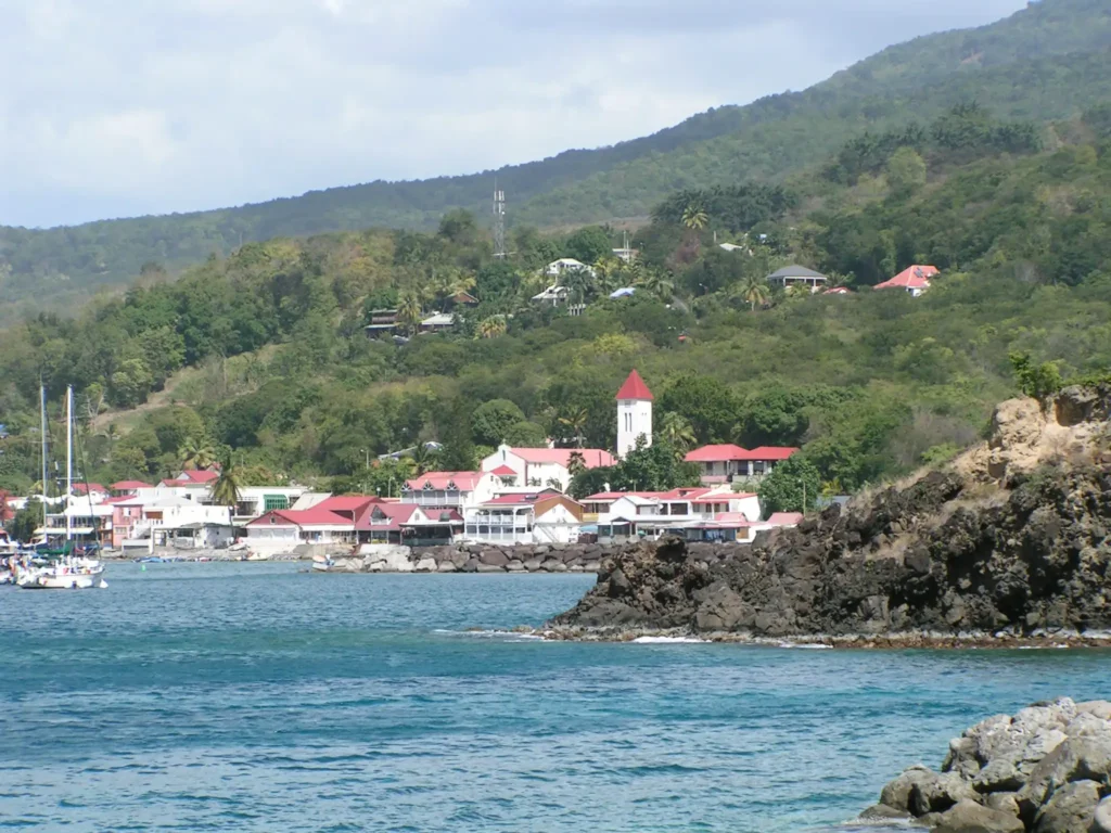 Deshaies depuis la pointe batterie Guadeloupe