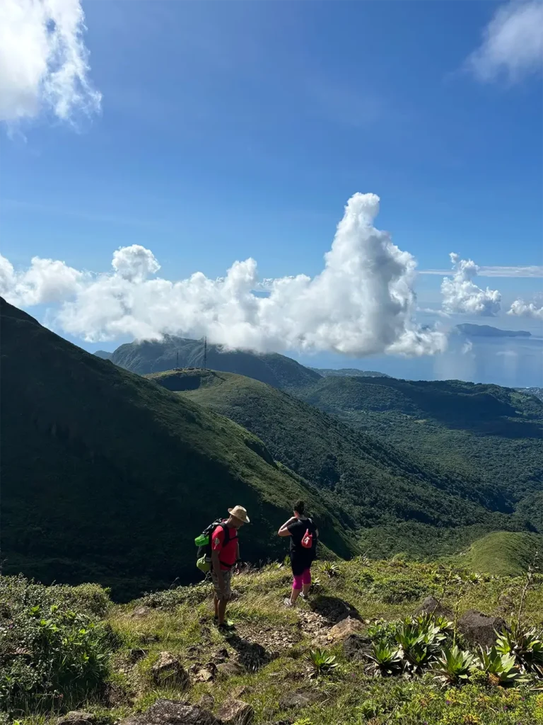 Vue de la Soufrière avec Akwaform Randonnées Guadeloupe (1)