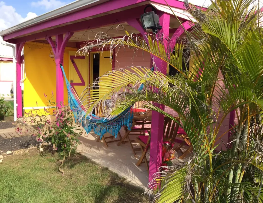 Des Kaz créoles chez Kaz à Liline au Moule (Guadeloupe)