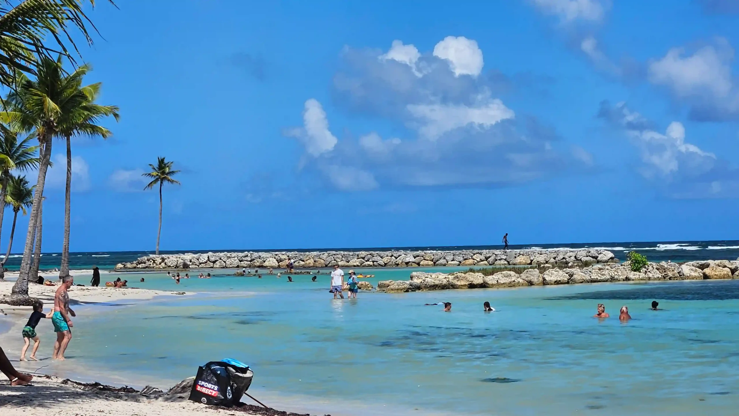 Plages de Sainte-Anne Guadeloupe par Gîte Chez Claudia
