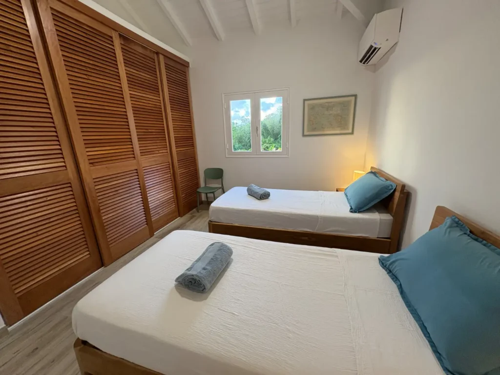 3 ème chambre climatisée à la Villa Ti'Kawet Pointe-Noire Guadeloupe