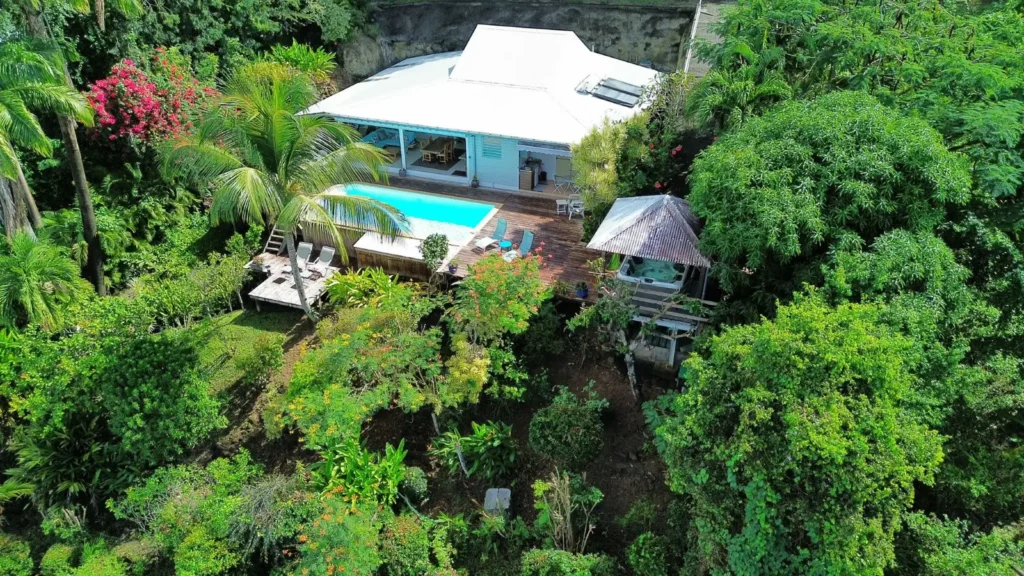 Villa avec piscine et vue mer la Kaz à Thomy à Pointe-Noire Guadeloupe