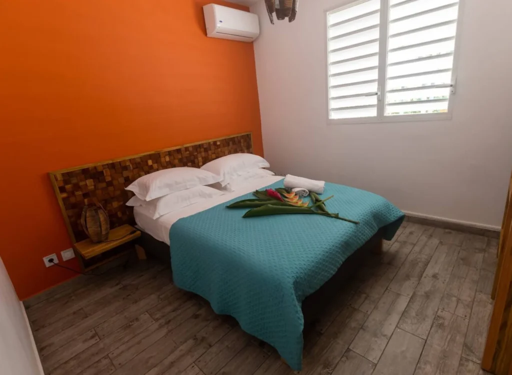 Deuxième chambre Gîte Alamanda Le Berceau de Moïse Le Lamentin Guadeloupe