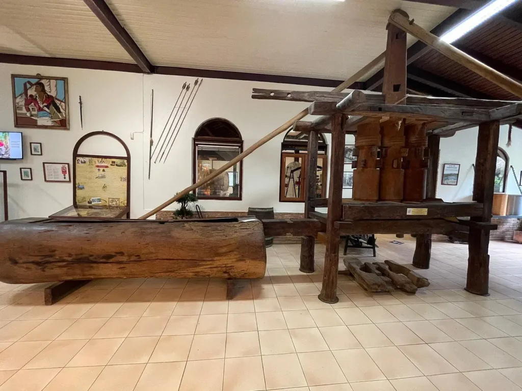 Intérieur du Musée du Rhum Distillerie Reimonenq à Sainte-Rose Guadeloupe