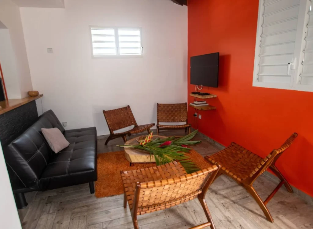 Le salon Gîte Le Balisier Au berceau de Moïse Le Lamentin Guadeloupe
