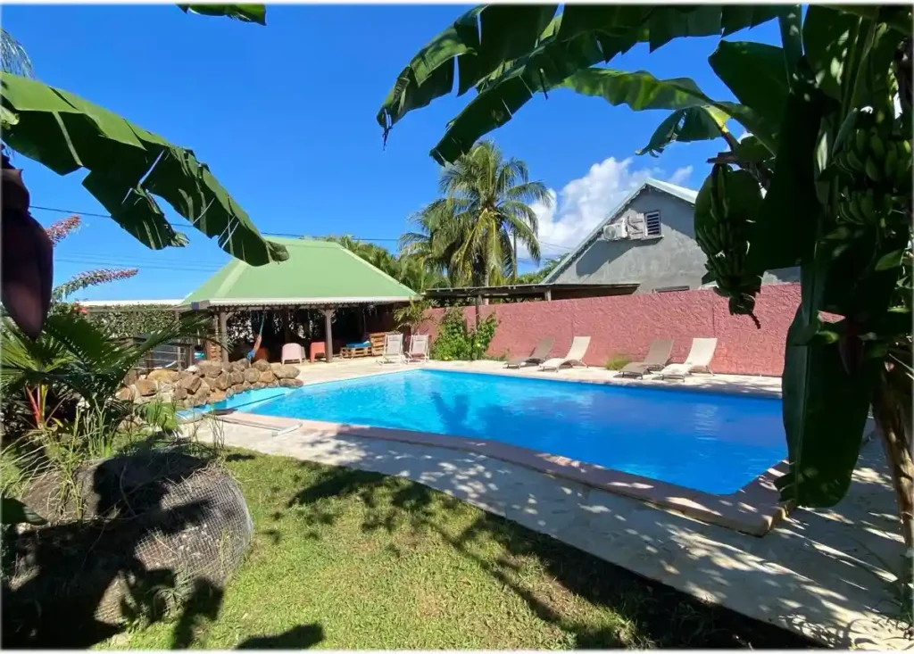 Piscine des gîtes de la Villa Bagatelle à Sainte-Rose Guadeloupe
