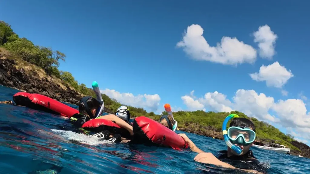 Rando palmée guidée avec nos moniteurs diplomés La Rand'Eau Bouillante Guadeloupe