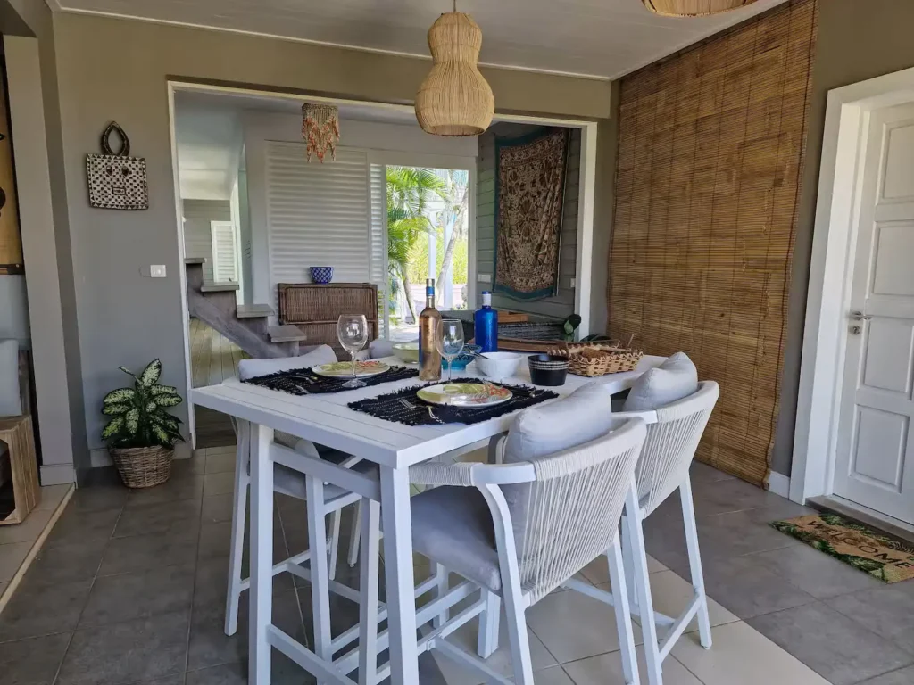 Coin repas Habitation Tara Capesterre Belle-Eau Guadeloupe