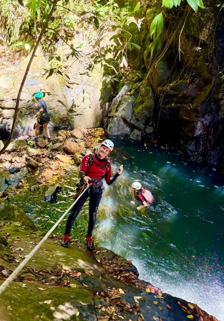 Olivier votre moniteur diplomé chez Canyon Guadeloupe Sainte-Rose Guadeloupe